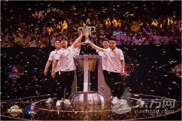 成立半年拿下冠军 电竞 大神 是如何打造的?