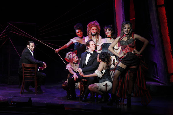 在音乐剧《变身怪医》前,化身博士已有过12