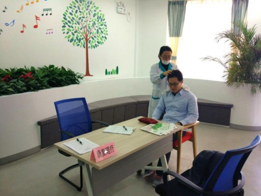 上海最早的市民驿站10年了 居民需要什么服务