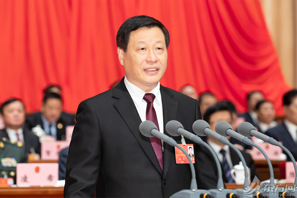 上海市第十五届人民代表大会第二次会议开幕