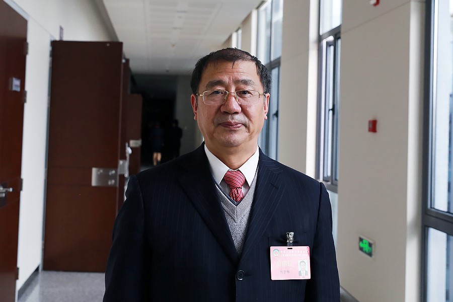 刘宇陆委员:构建产教融合生态 深化发展