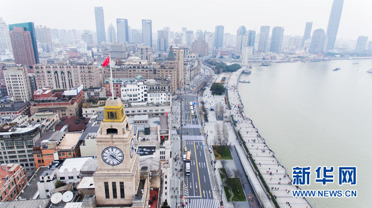 百年沧桑,海关大钟见证着上海这座城市的日新月异.新华网吴恺 摄