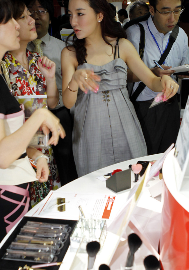 日本精品亚洲巡展在上海开幕