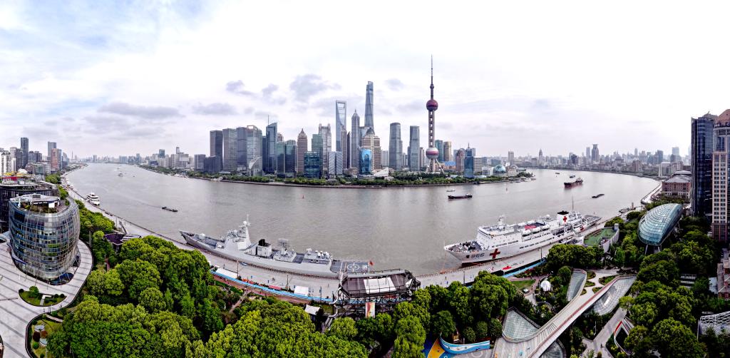 海軍成立紀念日艦艇開放活動在上海舉行
