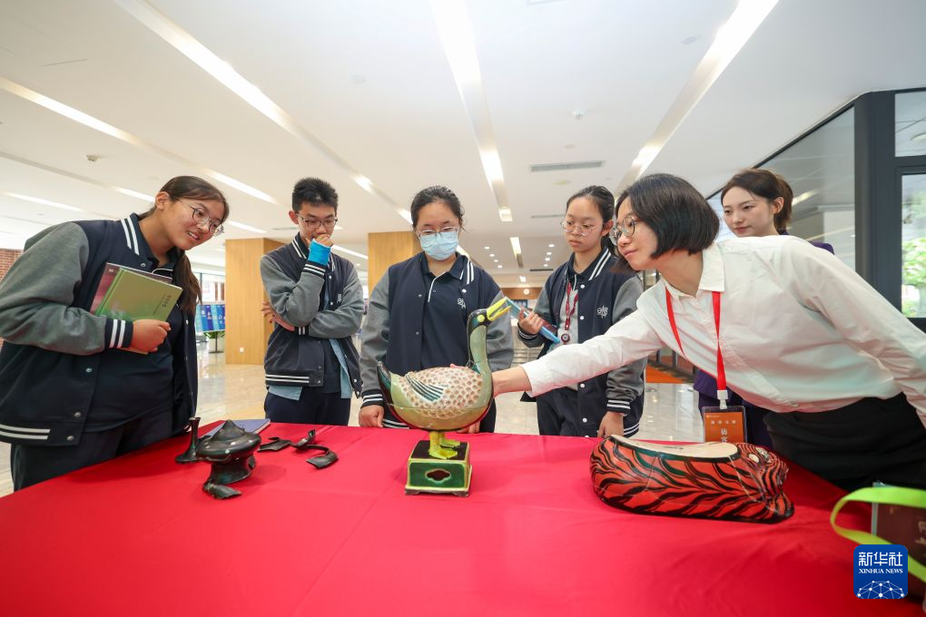 上海：文博展览进校园