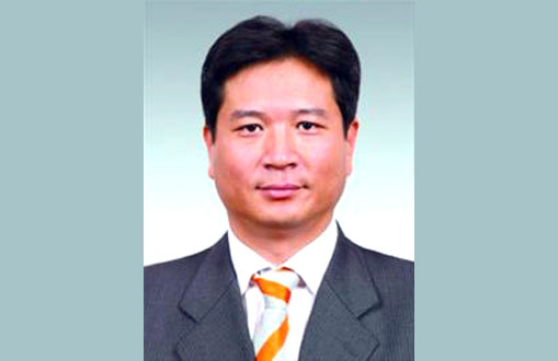 上港集团总裁严俊在线访谈—新华网上海频道