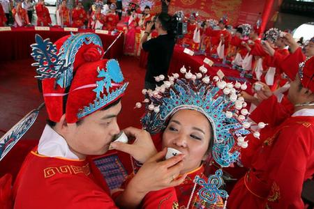 枫泾水乡婚典亮相上海旅游节