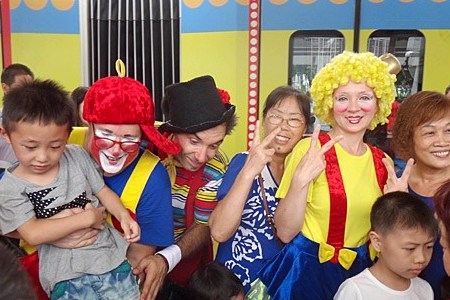 甘肃一<em>中学领导不雅视频</em> 已被免职降低工资两