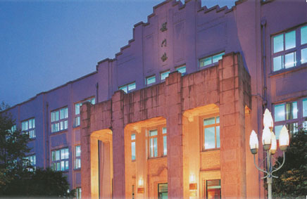 新华网上海频道专题 关注2009上海中考