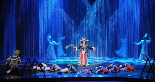 台湾豫剧团豫剧《花嫁巫娘》 新华网上海频道